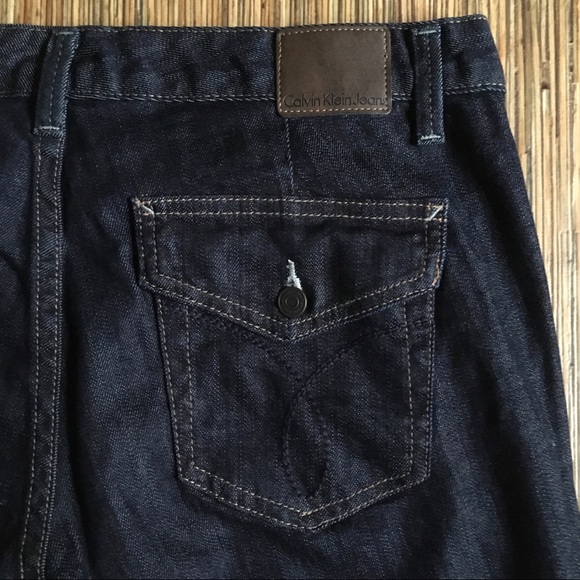 Calvin Klein Jeans Cut-offs Dark Wash Womens 29/8 - Picture 10 of 16